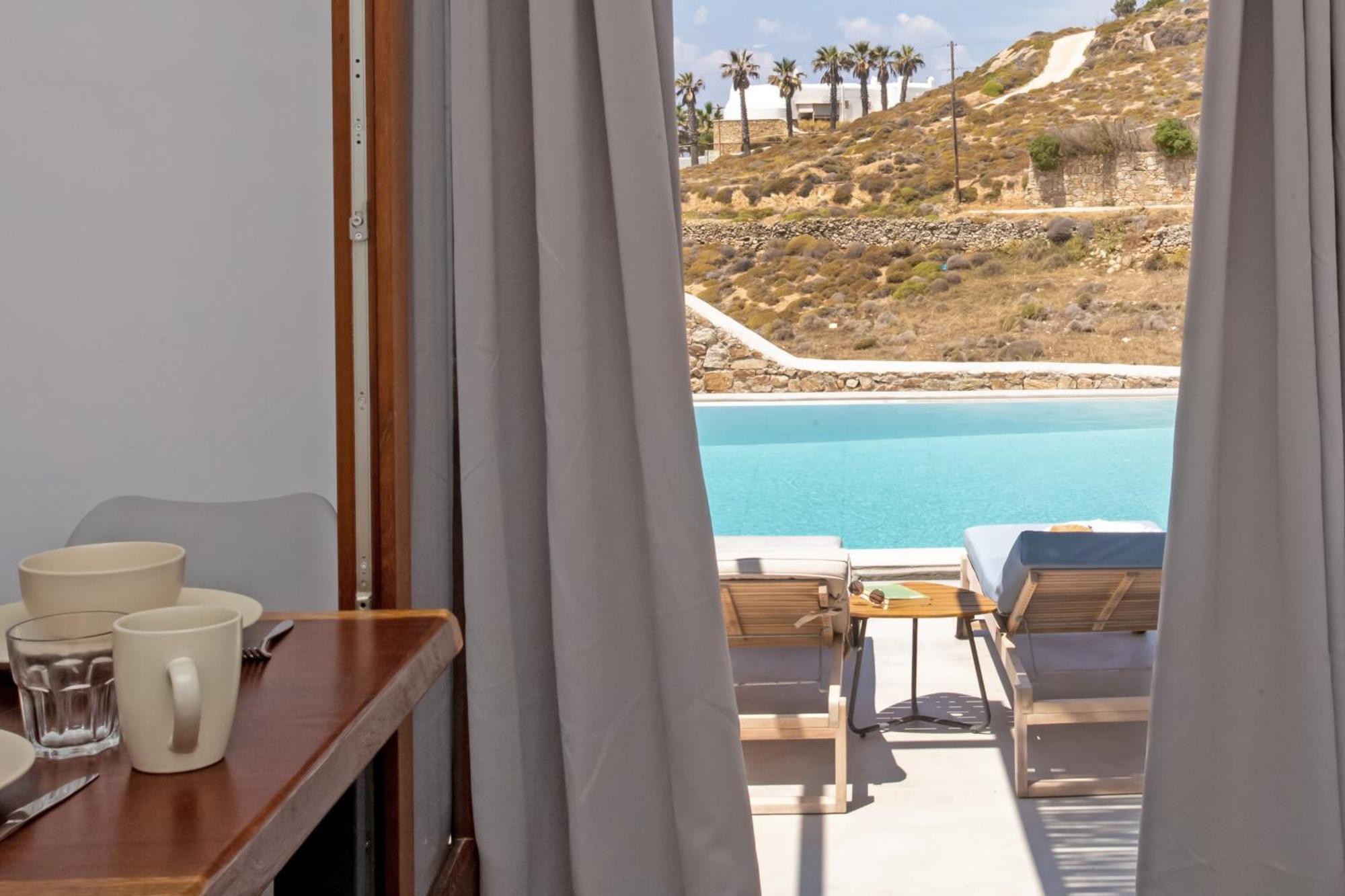 Aqua Breeze Seaview Pool Suites Mykonos Mykonos Town Bagian luar foto