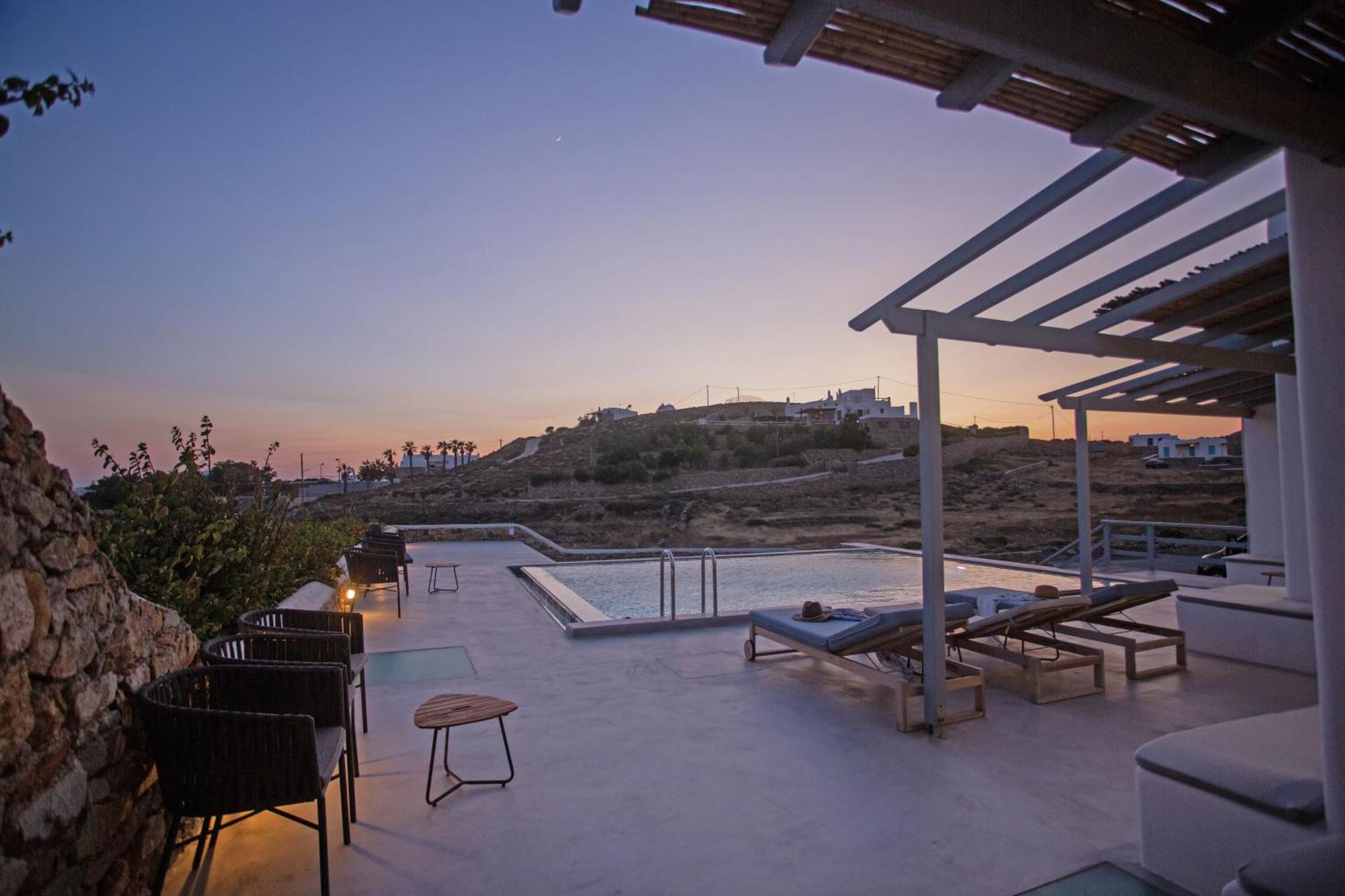 Aqua Breeze Seaview Pool Suites Mykonos Mykonos Town Bagian luar foto